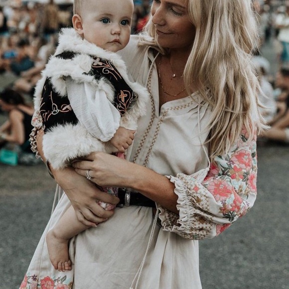 🌈SPELL🌈 - Picture 2 of 8